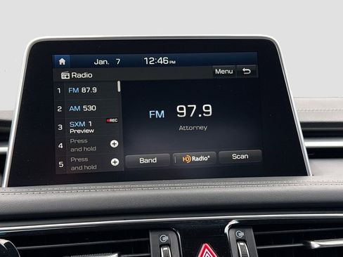 Used 2020 Genesis G70 2.0T image 30