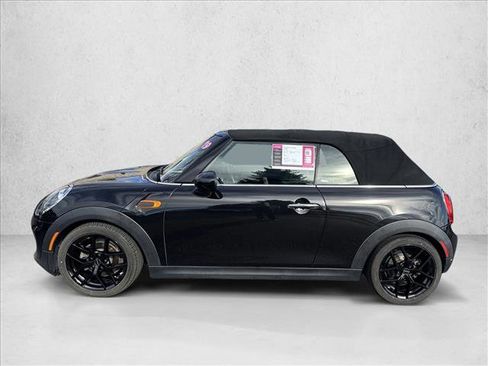 Used 2019 MINI Cooper Convertible image 2