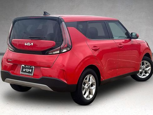 Used 2024 Kia Soul LX w/ Option Group 015 FWD image 20