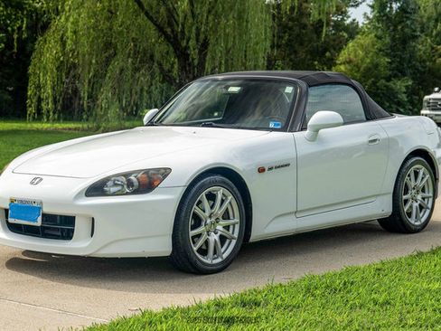 Used 2004 Honda S2000 image 22