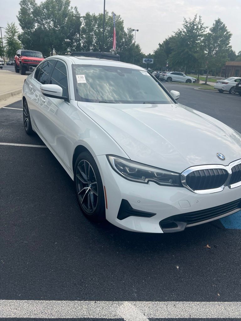 Used 2019 BMW 330i Sedan RWD image 5