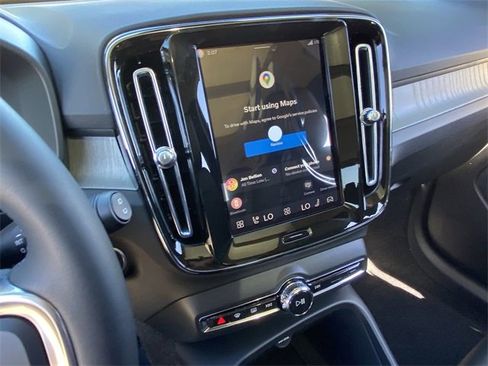 New 2026 Volvo XC40 B5 Core image 22