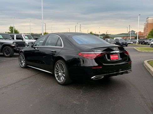 New 2026 Mercedes-Benz S 580 4MATIC Sedan image 9