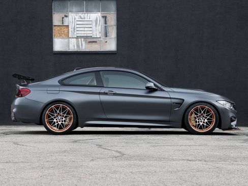 Used 2016 BMW M4 GTS RWD image 11