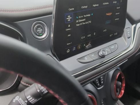 Used 2025 Chevrolet Blazer RS w/ Driver Confidence II Package FWD image 2