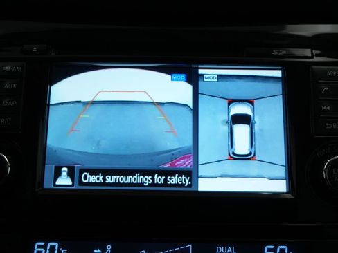Used 2016 Nissan Rogue SV w/ SV Premium Package FWD image 35