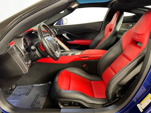 Used 2018 Chevrolet Corvette Stingray Coupe w/ 2LT Preferred Equipment Group image 12