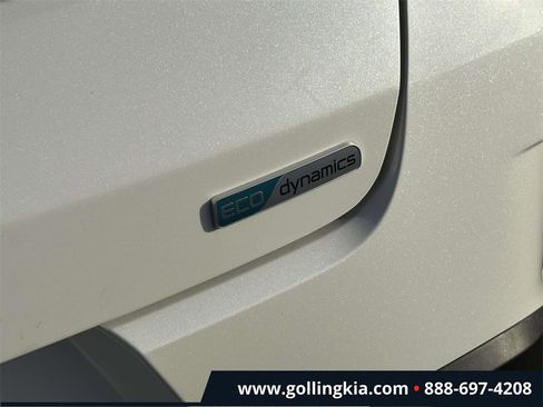 Certified 2025 Kia Soul EX image 8