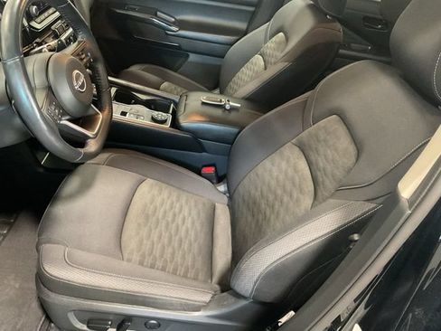 Used 2024 Nissan Pathfinder SV AWD/4WD image 20