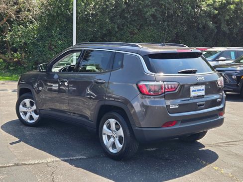 Used 2020 Jeep Compass Latitude w/ Cold Weather Group image 14