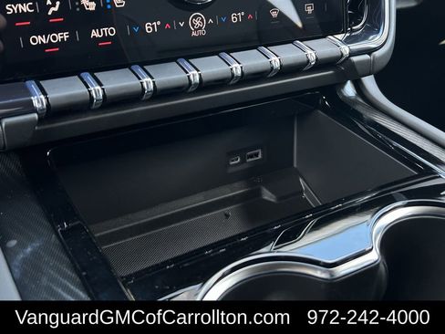 New 2026 GMC Yukon XL AT4 w/ AT4 Premium Plus Package AWD/4WD image 18