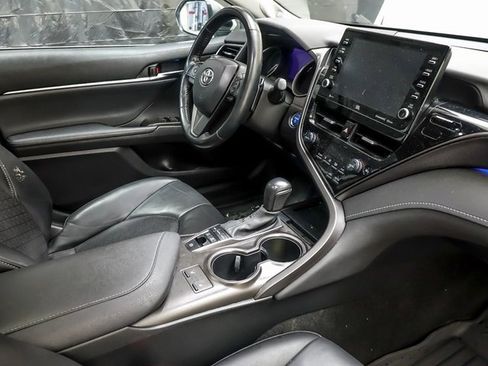 Used 2023 Toyota Camry XSE image 27