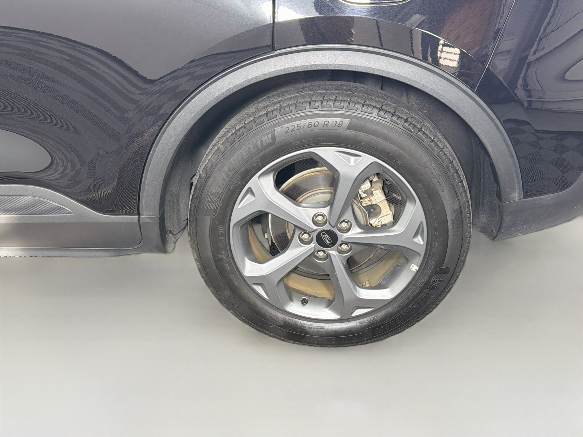 Used 2025 Ford Escape ST-Line FWD image 11