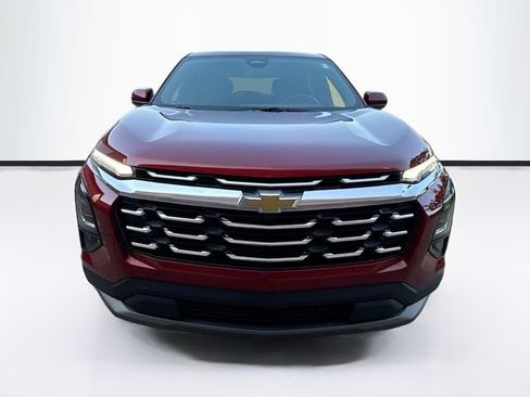 Used 2025 Chevrolet Equinox LT image 4