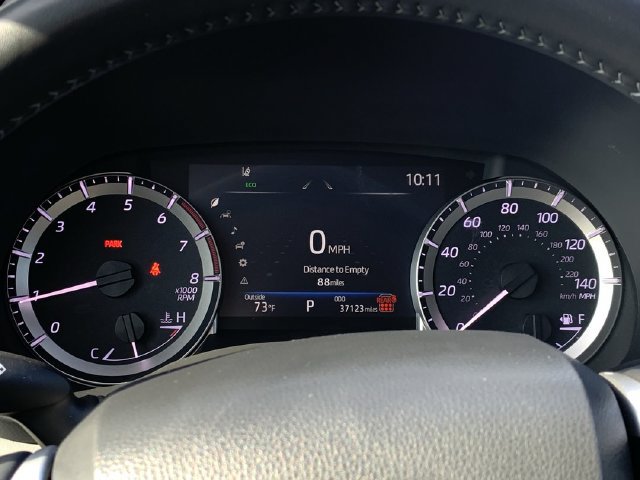 Used 2025 Toyota Highlander XLE FWD image 20