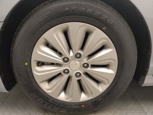 Used 2016 Hyundai Sonata SE FWD image 31