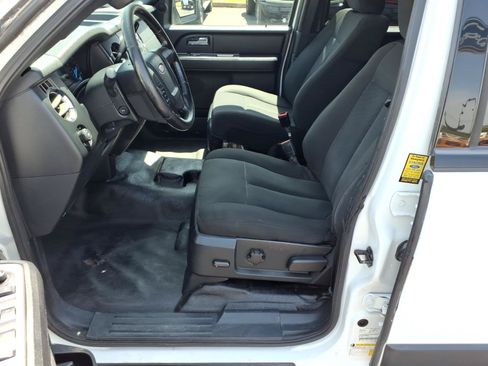 Used 2017 Ford Expedition XL RWD image 8