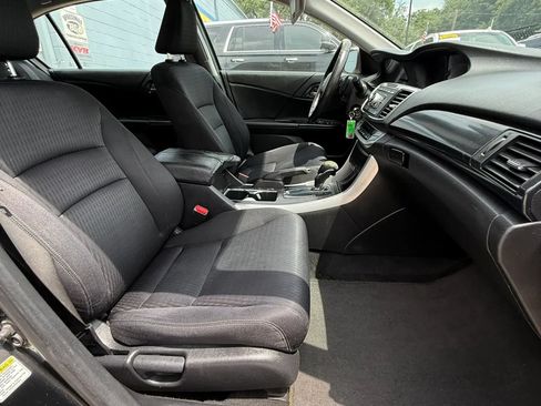 Used 2015 Honda Accord Sport image 14
