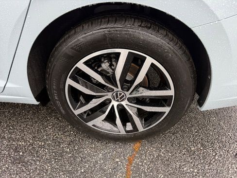 New 2026 Volkswagen Jetta SE image 22