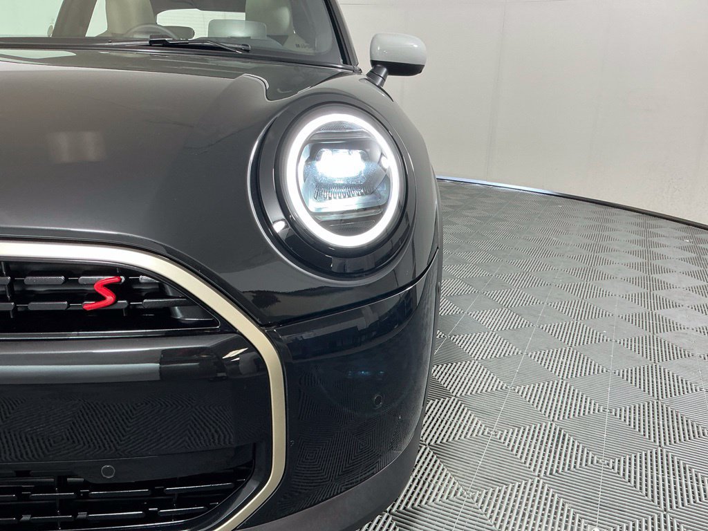 Used 2026 MINI Cooper S FWD image 8