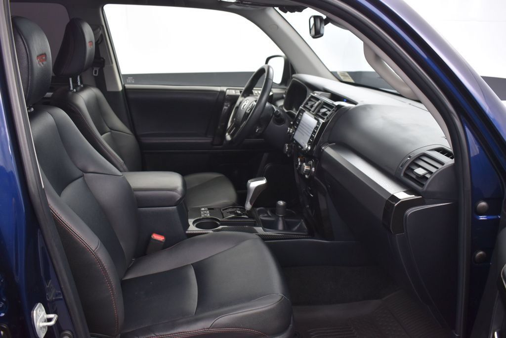 Used 2024 Toyota 4Runner TRD Off-Road Premium w/ Moonroof Package AWD/4WD image 9