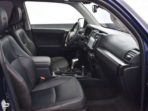 Used 2024 Toyota 4Runner TRD Off-Road Premium w/ Moonroof Package AWD/4WD image 9