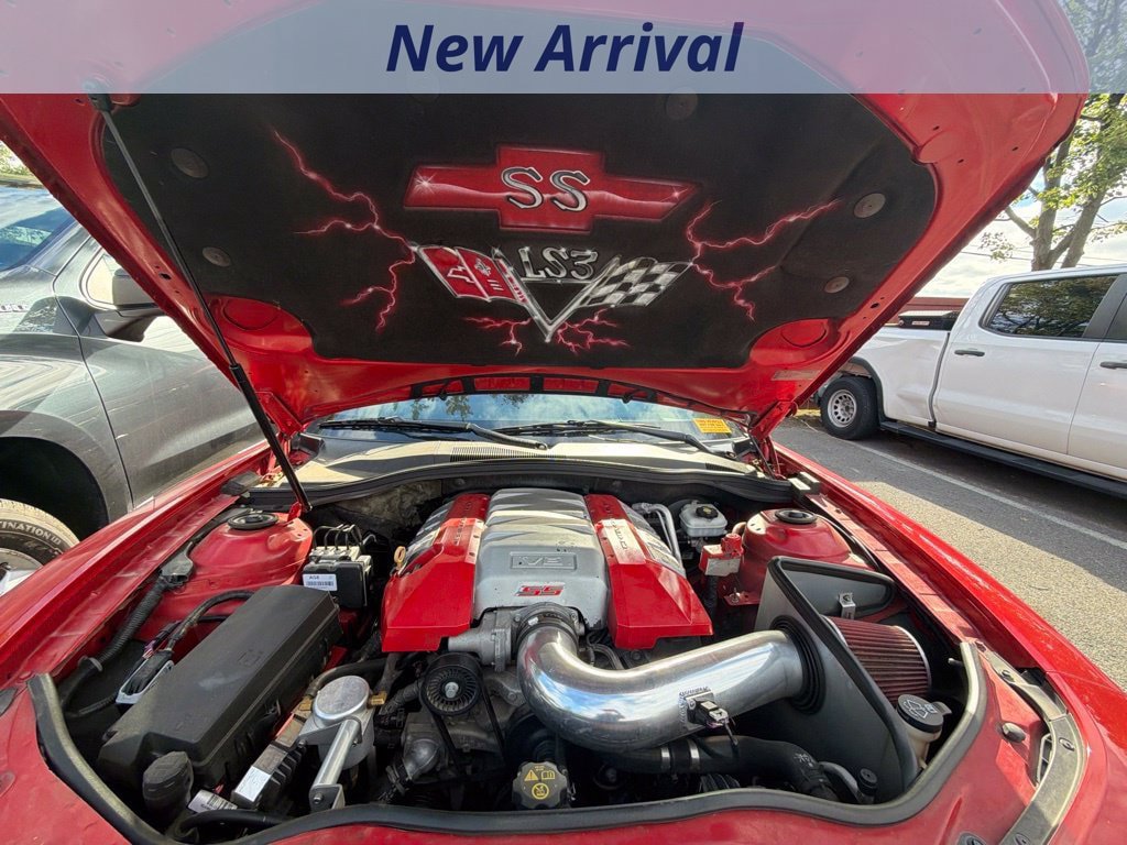 Used 2011 Chevrolet Camaro SS RWD image 12