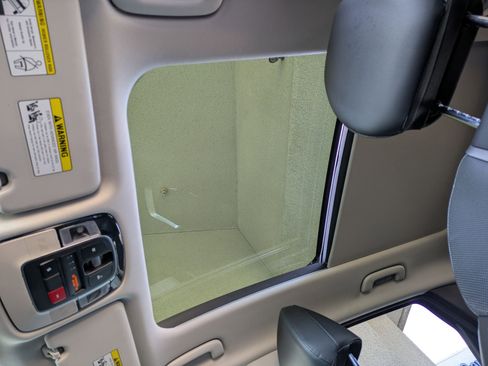 Certified 2024 Hyundai Tucson Limited image 18