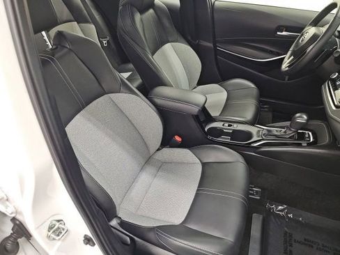 Used 2023 Toyota Corolla XSE FWD image 36