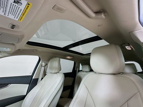 Used 2020 Lincoln Nautilus Reserve w/ Equipment Group 201A image 23