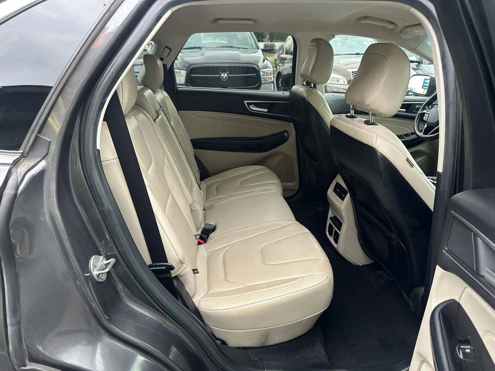 Used 2020 Ford Edge Titanium w/ Cargo Accessory Package FWD image 16