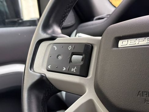 Used 2021 Land Rover Defender 110 S image 26