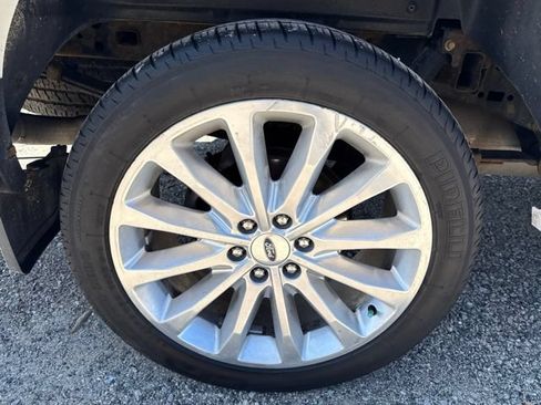Used 2019 Ford F150 Limited AWD/4WD image 13