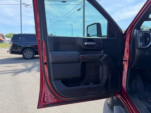 Used 2022 GMC Sierra 2500 AT4 AWD/4WD image 14
