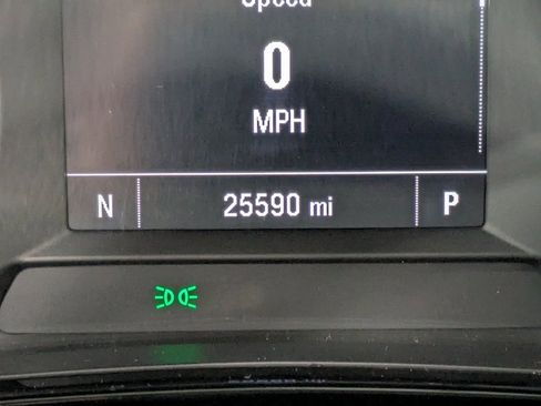 Used 2024 Chevrolet Trax LS w/ LS Convenience Package image 15