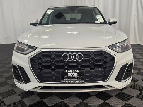 Used 2022 Audi Q5 2.0T Premium w/ Convenience Package image 9
