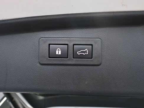 Used 2022 Subaru Outback Touring XT AWD/4WD image 42