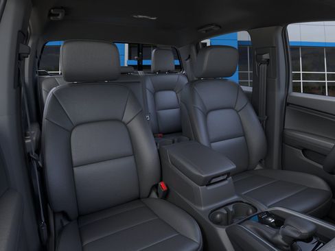 New 2025 Chevrolet Colorado LT w/ LT Convenience Package image 16