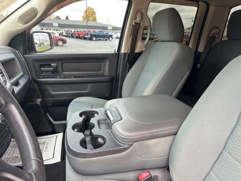 Used 2015 RAM 1500 Express image 16