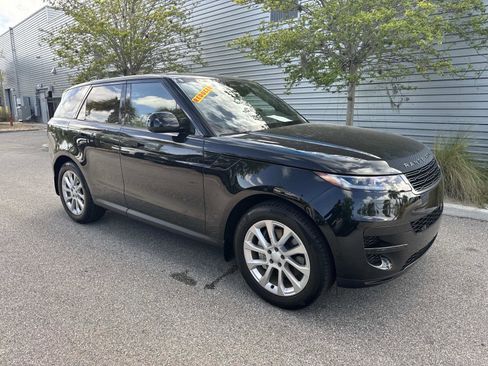 Certified 2025 Land Rover Range Rover Sport AWD/4WD image 4