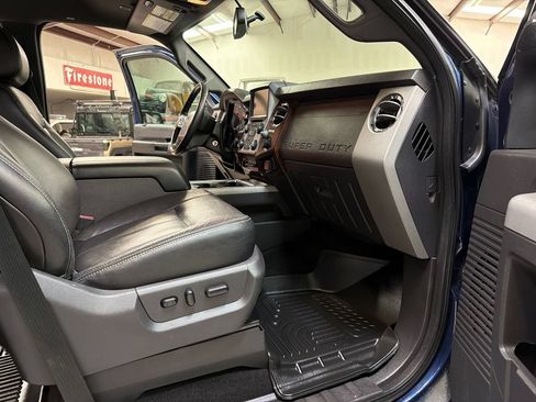 Used 2015 Ford F350 4x4 Crew Cab Super Duty image 36