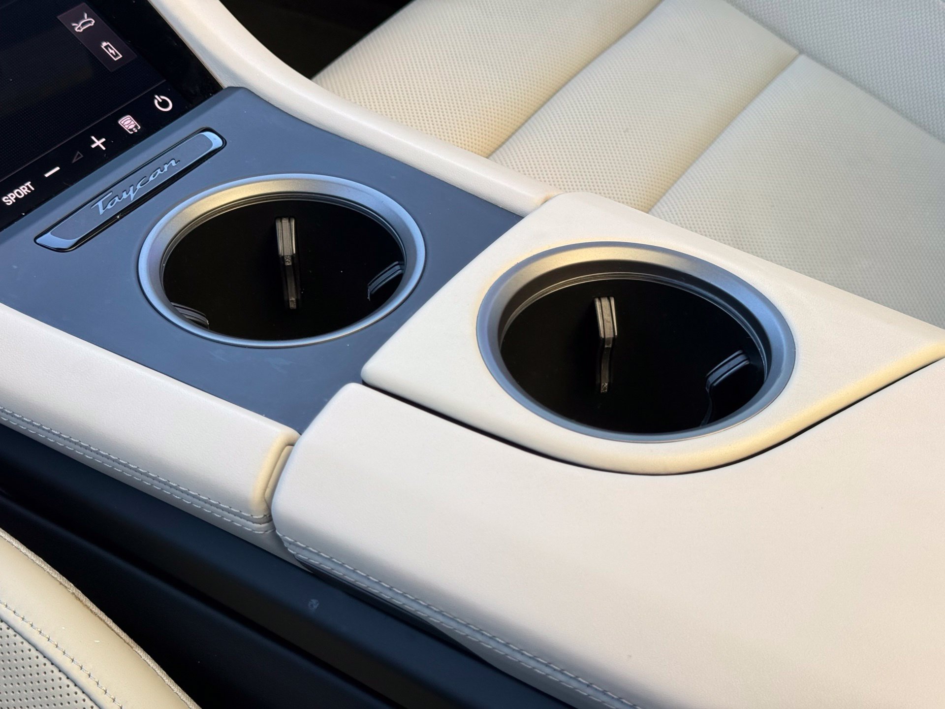 Certified 2023 Porsche Taycan RWD image 23