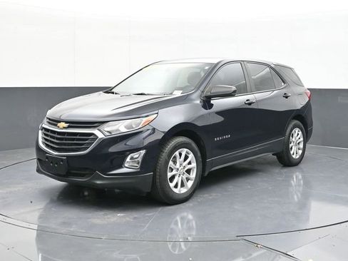 Used 2021 Chevrolet Equinox LS image 5