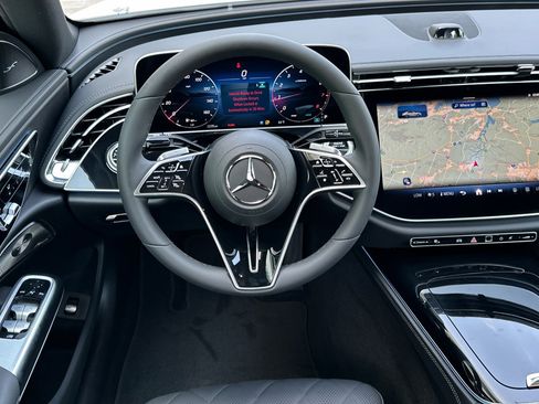 New 2025 Mercedes-Benz E 350 Sedan image 14