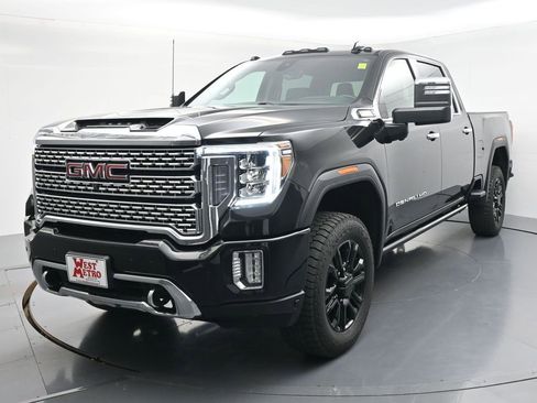 Used 2023 GMC Sierra 3500 Denali w/ Denali Black Diamond Edition AWD/4WD image 1