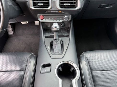 Used 2024 Ford Mustang Premium image 18