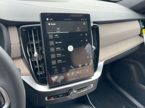 New 2026 Volvo XC90 B5 Core w/ Protection Package image 23