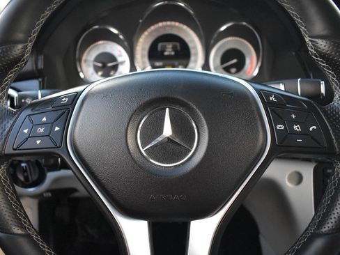 Used 2014 Mercedes-Benz GLK 350 4MATIC image 51
