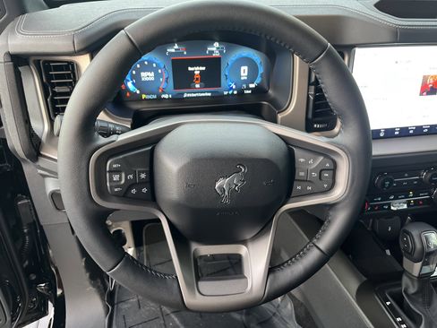 New 2026 Ford Bronco Outer Banks AWD/4WD image 28
