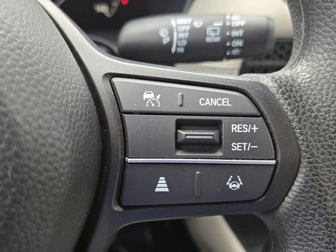 Used 2024 Honda HR-V LX image 25